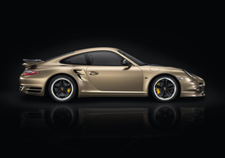 Illustration for article titled Porsche marks ten years in China with golden 911 Turbo S